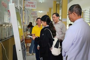 Phát huy tác dụng của ki ốt y tế thông minh